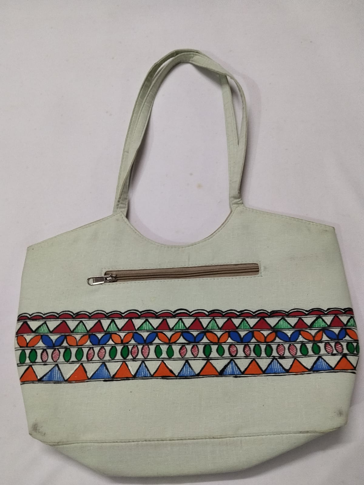 natural and artistic